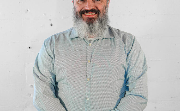  Ross R.